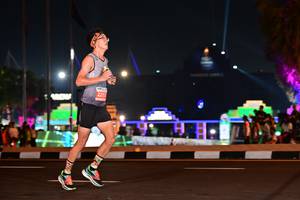 BIB: 221
                            <button type="button" onclick="openModal(15059528)" class="btn btn-primary btn-sm float-right btn-popup" data-toggle="modal" data-target=".modal-high-quality">
                        <i class="fas fa-shopping-cart"></i> Add to Cart
                    </button>
                                            <button type="button" onclick="isThisMe(15059528, true)" class="btn btn-success btn-sm float-right btn-popup btn-isme hidden" data-toggle="tooltip" data-placement="bottom" title="นี่คือรูปของคุณใช่ไหม คลิกที่นี่เพื่อเอาเข้าอัลบั้ม">
                        <i class="fas fa-plus"></i> Add to album
                    </button>
                    <button type="button" onclick="isThisMe(15059528, false)" class="btn btn-warning btn-sm float-right btn-popup btn-isnotme hidden">
                        <i class="fas fa-ban"></i> Remove from album
                    </button>